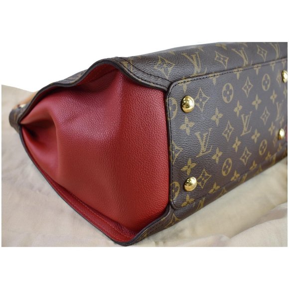 Louis Vuitton Gaia Monogram Canvas Shoulder Bag - Picture 7 of 12